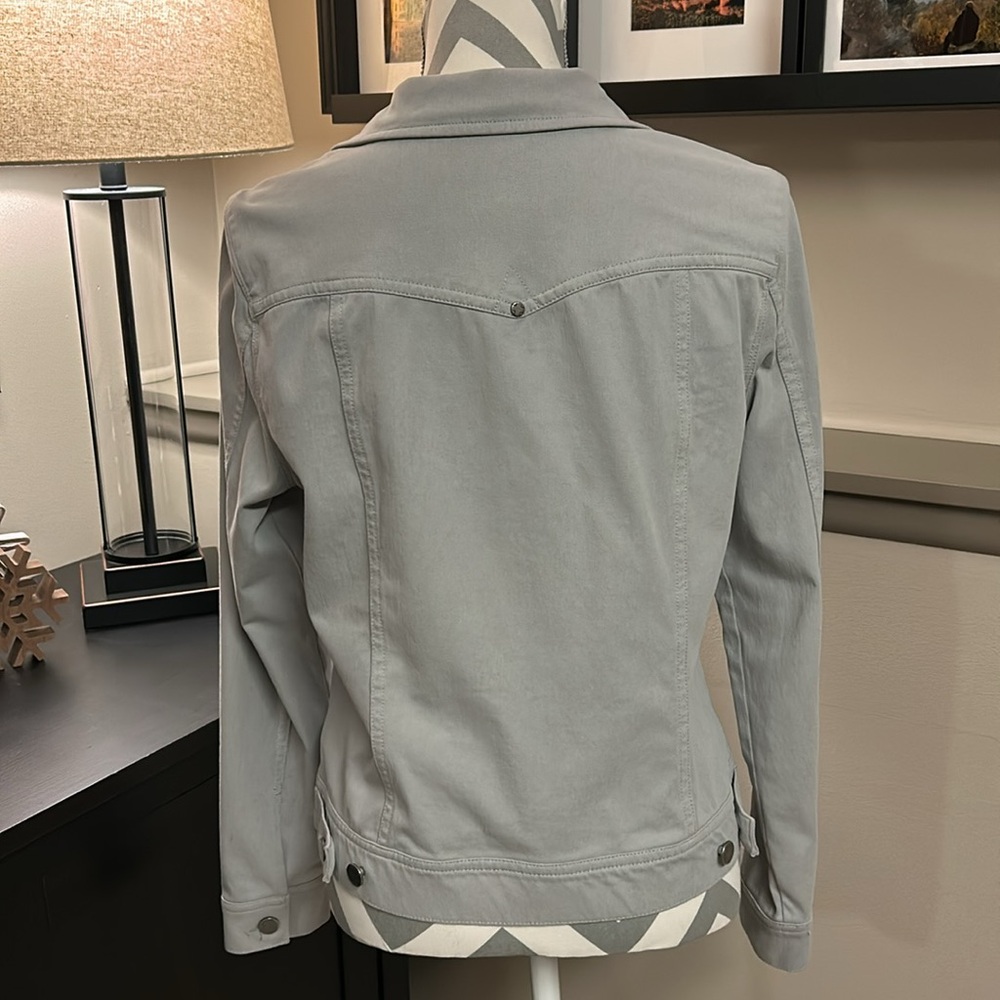 LIVERPOOL Lightweight Jean Jacket, Fossil Grey, Medium, WORN ONCE - Picture 5 of 10